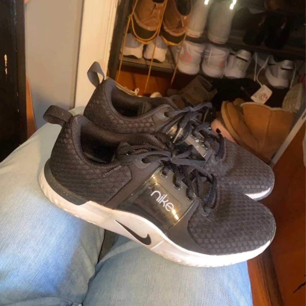 New Nike tennis shoes